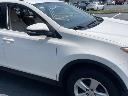 Used 2013 Toyota RAV4 XLE AWD/4WD image 14