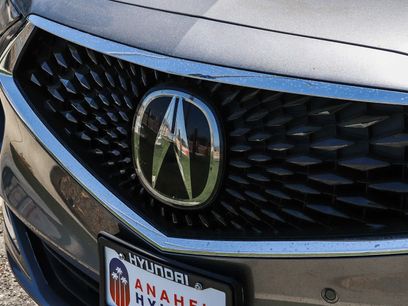 Used 2024 Acura MDX FWD w/ Technology Package