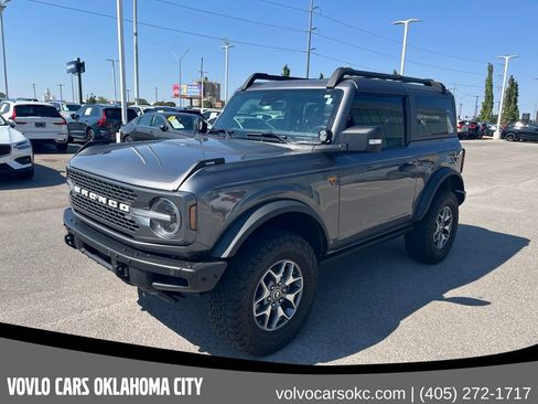 Used 2021 Ford Bronco Badlands AWD/4WD image 1
