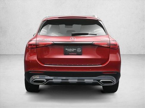 Certified 2026 Mercedes-Benz GLC 300 4MATIC image 5