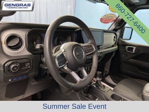 Used 2024 Jeep Wrangler Unlimited Sahara AWD/4WD image 10