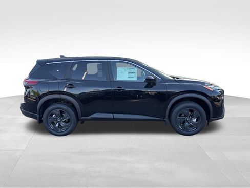 New 2026 Nissan Rogue SV FWD image 5