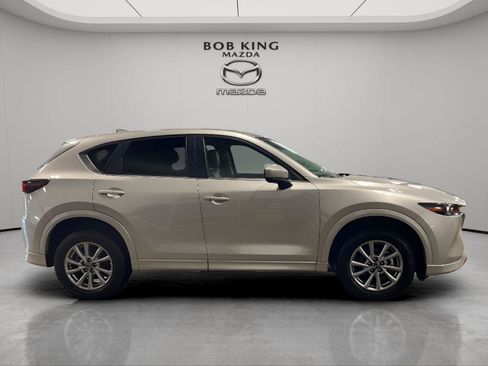 Used 2025 MAZDA CX-5 AWD 2.5 S w/ Preferred Package image 6