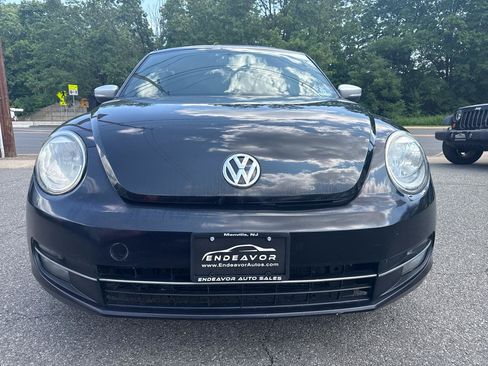 Used 2012 Volkswagen Beetle 2.0T FWD image 2