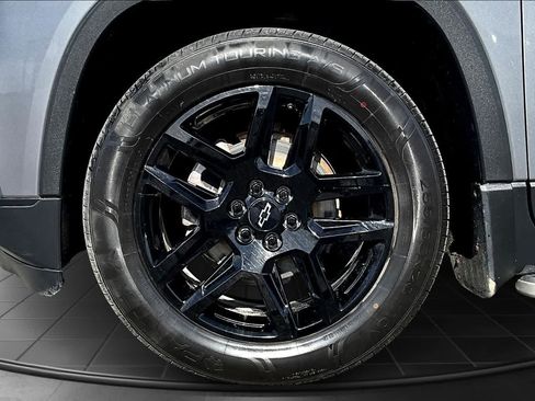 Used 2020 Chevrolet Traverse LS w/ LPO, Blackout Package AWD/4WD image 8