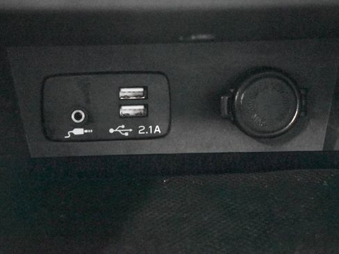 Used 2020 Subaru Crosstrek 2.0i Limited w/ Moonroof Package w/Navigation image 24