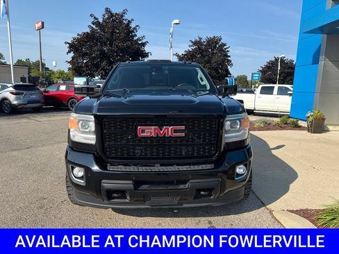 Used 2016 GMC Sierra 2500 Denali w/ Duramax Plus Package AWD/4WD image 8