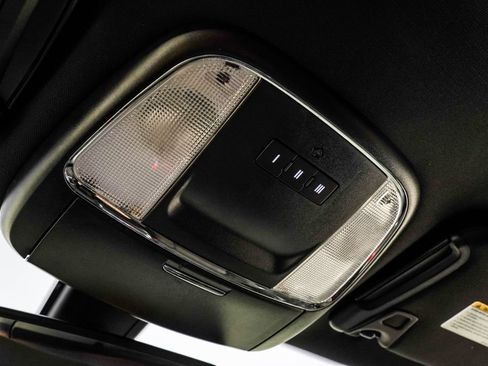 Used 2020 Dodge Charger GT RWD image 35