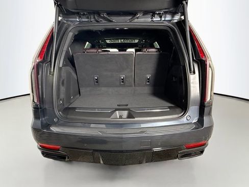 Used 2021 Cadillac Escalade Sport Platinum image 28