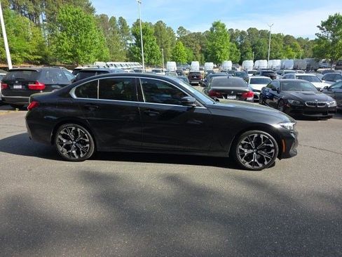 Used 2025 BMW 330i xDrive Sedan w/ Premium Package image 9