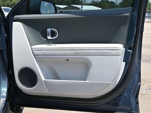 Used 2022 Hyundai Ioniq 5 SEL RWD image 28