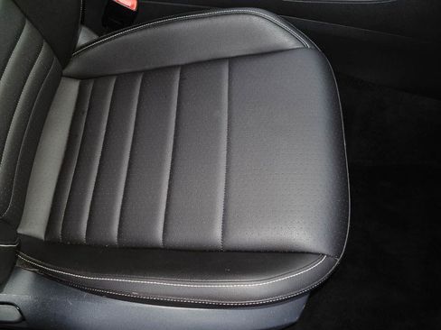 Used 2022 Volkswagen Jetta SE FWD image 20