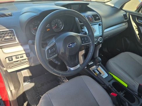 Used 2016 Subaru Forester 2.5i Limited image 12