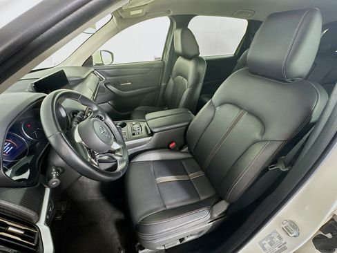 Used 2025 MAZDA CX-90 3.3 Turbo w/ Select Package image 13