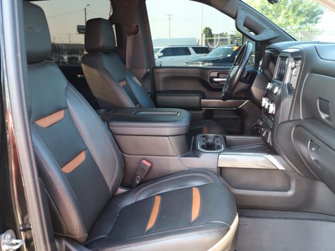 Used 2020 GMC Sierra 2500 AT4 w/ Technology Package AWD/4WD image 40