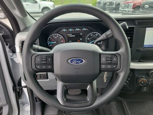 New 2026 Ford F250 XL w/ XL Chrome Package AWD/4WD image 27