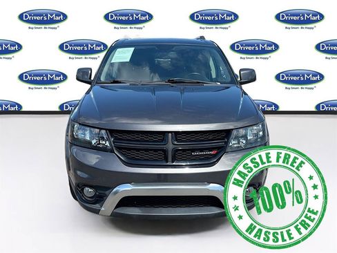 Used 2017 Dodge Journey Crossroad FWD image 2