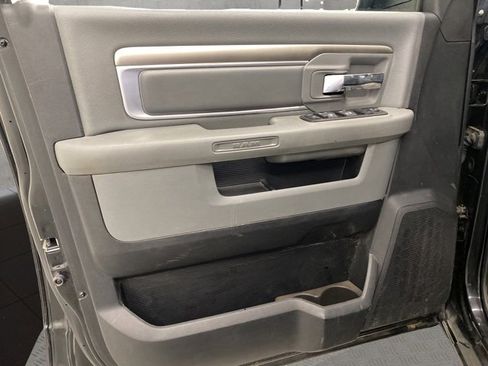 Used 2014 RAM 3500 Big Horn image 23