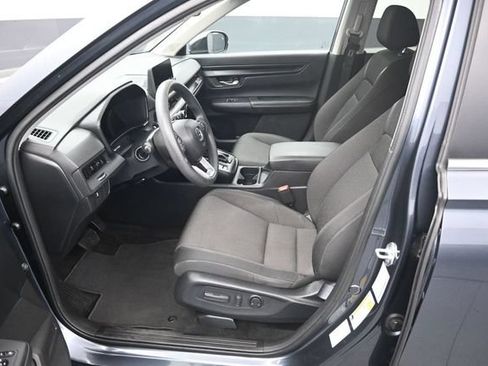 Certified 2025 Honda CR-V EX image 9