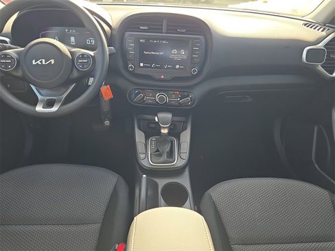 New 2025 Kia Soul LX image 15