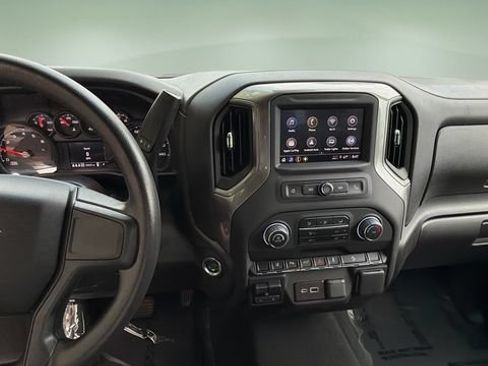 Used 2025 Chevrolet Silverado 2500 Custom w/ Custom Value Package AWD/4WD image 11