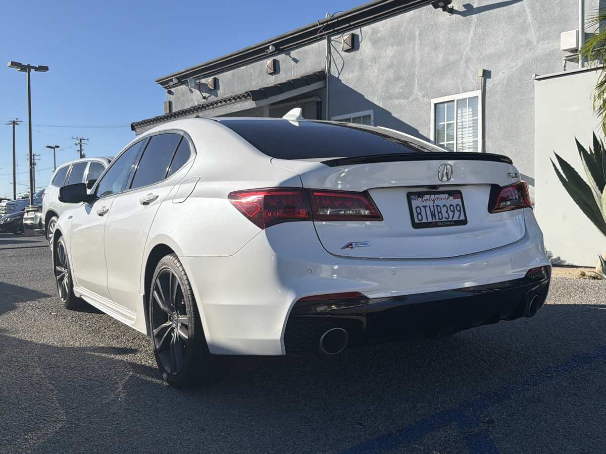 Used 2018 Acura TLX w/ Technology & A-SPEC Package FWD image 12