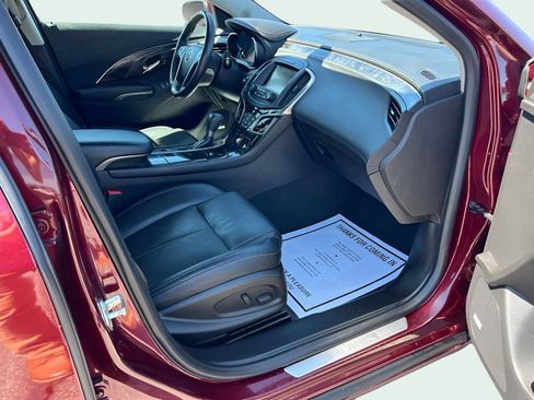 Used 2015 Buick LaCrosse Premium FWD image 15