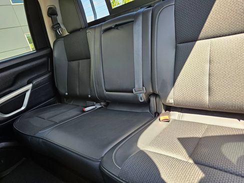 Used 2019 Nissan Titan PRO-4X w/ Pro-4x Utility Package AWD/4WD image 20