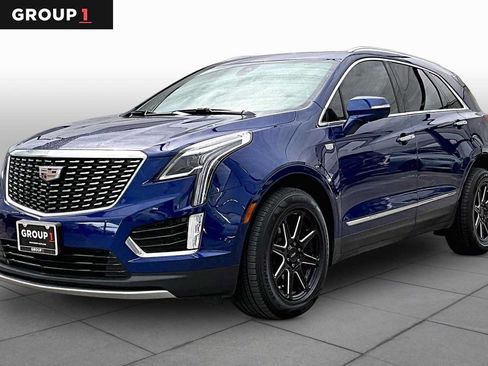 Used 2023 Cadillac XT5 Premium Luxury w/ Technology Package FWD image 1