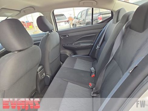 Used 2023 Nissan Versa SV image 20