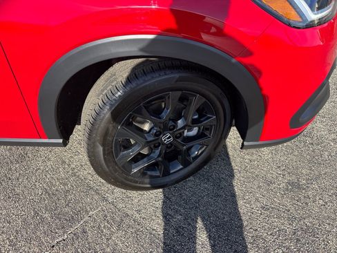 Used 2025 Honda HR-V Sport image 33