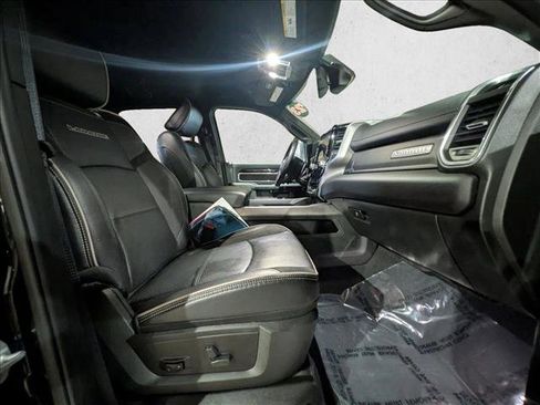 Used 2023 RAM 3500 Laramie w/ Night Edition image 20