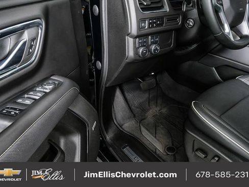 Used 2023 Chevrolet Tahoe Premier image 9