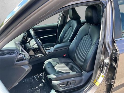 Used 2024 Toyota Camry SE FWD image 26