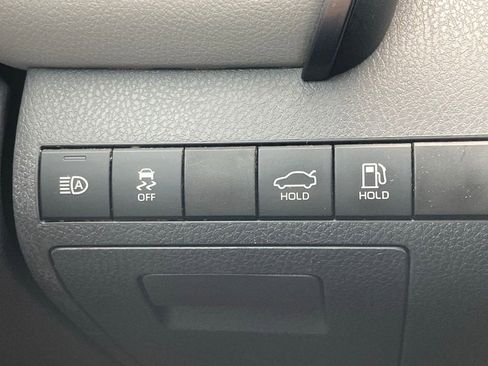 Used 2023 Toyota Camry LE FWD image 13