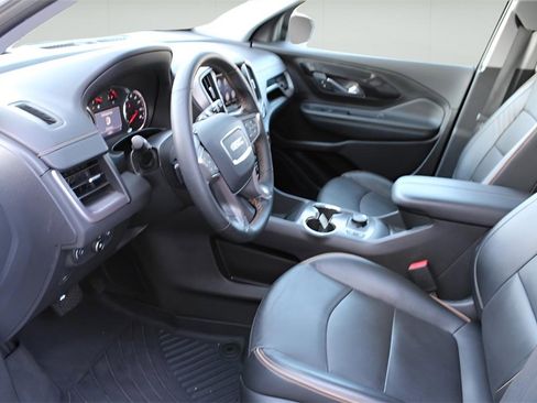 Used 2024 GMC Terrain AT4 image 8