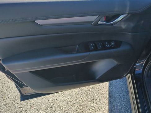 Used 2025 MAZDA CX-5 AWD 2.5 S w/ Preferred Package image 12