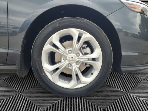 Used 2026 Honda Accord LX image 16