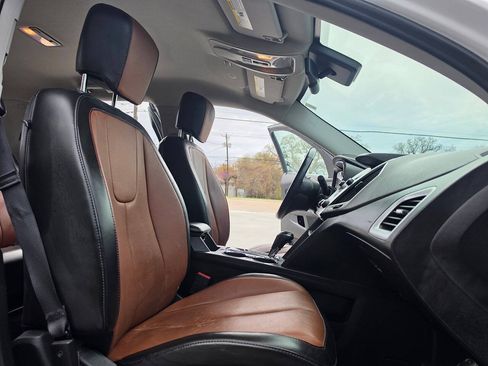 Used 2017 GMC Terrain SLT FWD image 34