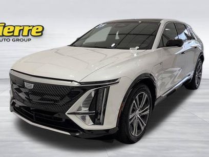 Used 2025 Cadillac Lyriq Luxury