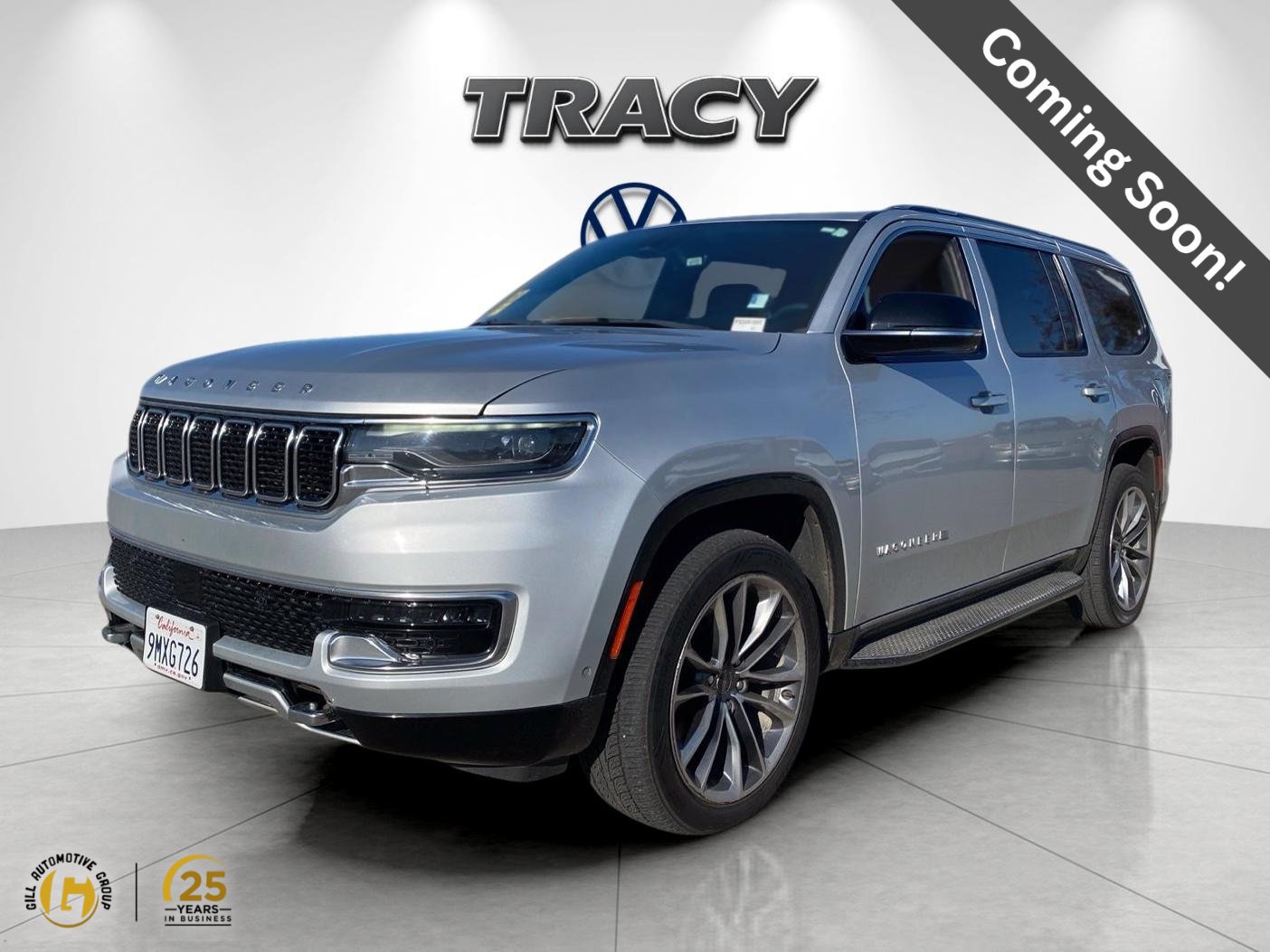 Used 2023 Jeep Wagoneer Series II w/ Premium Group I AWD/4WD image 1