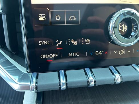 New 2026 GMC Acadia Denali w/ Super Cruise Package image 21