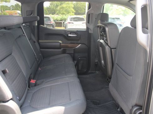 Used 2020 GMC Sierra 1500 Elevation w/ Elevation Value Package image 19