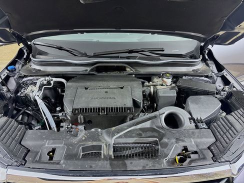 Used 2025 Honda Pilot EX-L image 30