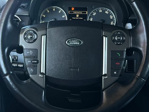 Used 2016 Land Rover LR4 HSE AWD/4WD image 56