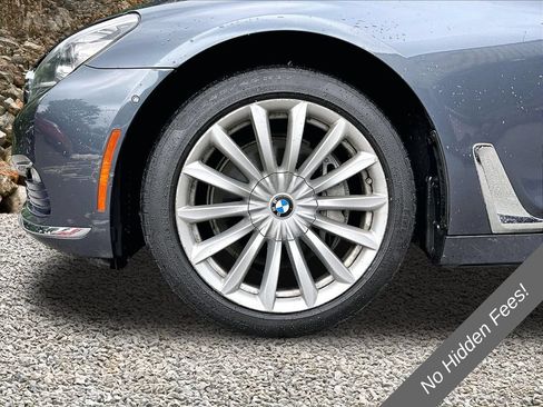 Used 2016 BMW 740i RWD image 8