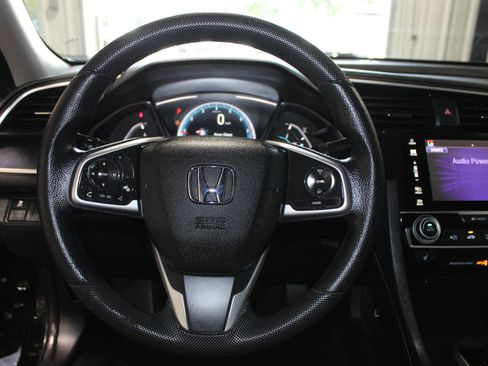 Used 2017 Honda Civic EX-T image 11