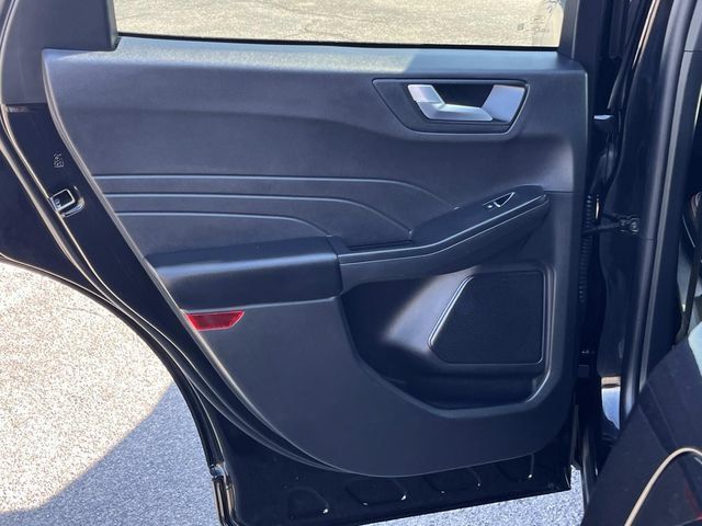 Used 2025 Ford Escape ST-Line FWD image 20