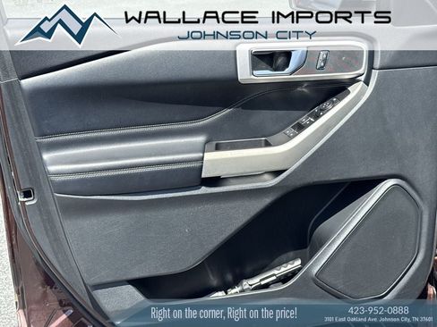 Used 2020 Ford Explorer XLT w/ Equipment Group 202A AWD/4WD image 13