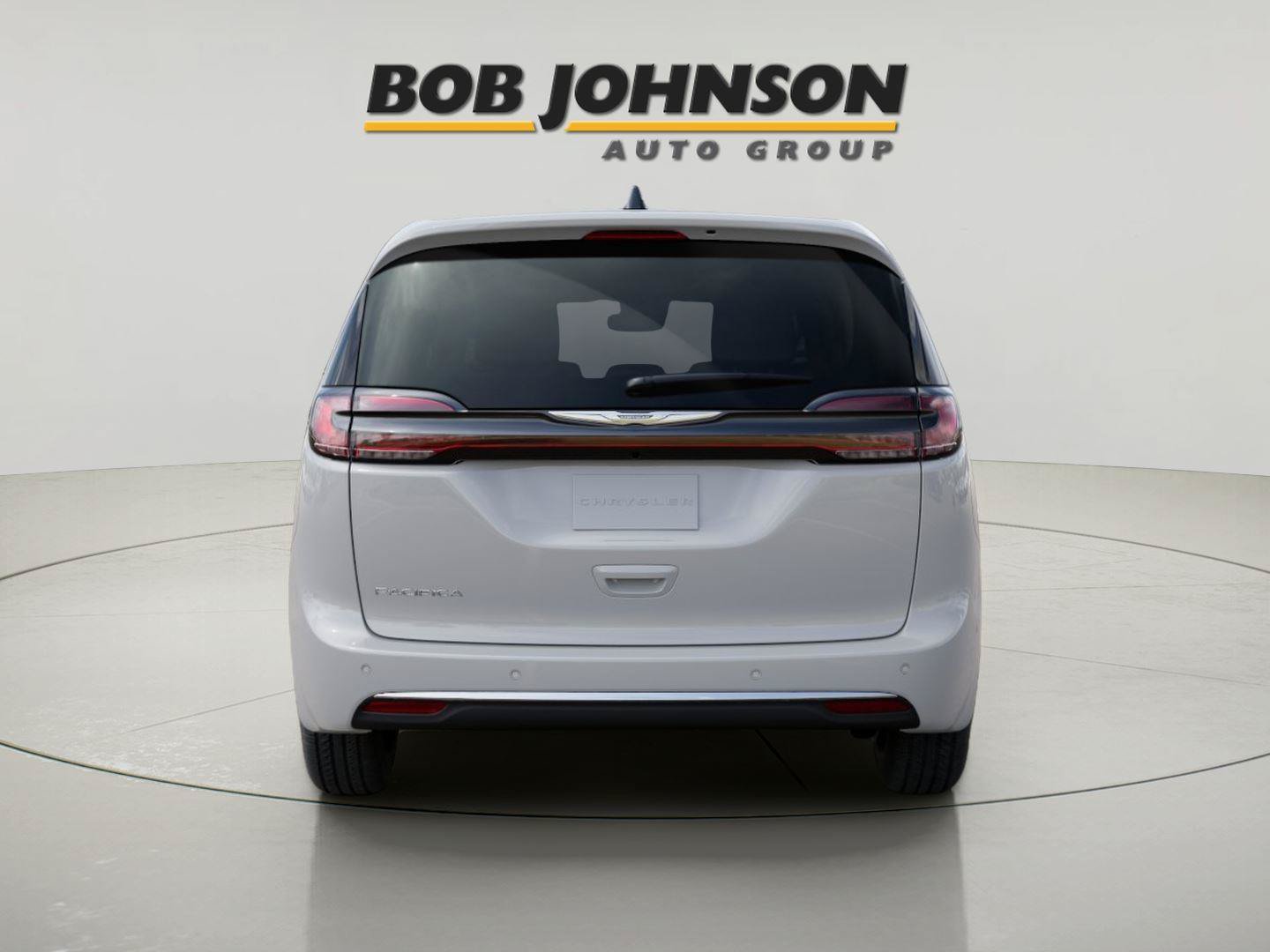New 2025 Chrysler Pacifica Select FWD image 4